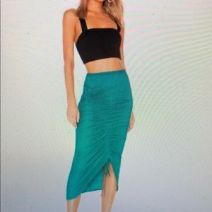 House of Harlow skirt